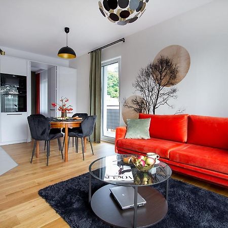 W&K Apartments - Balance Suite - Faktura Vat, Parking كوزتسالين المظهر الخارجي الصورة